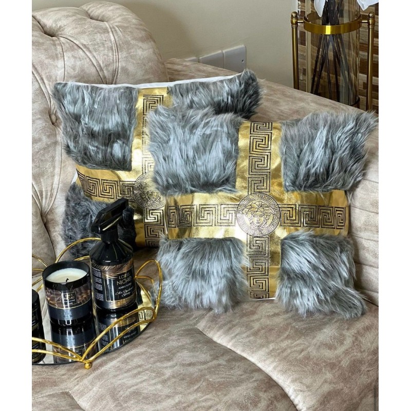 VERSACE PELUŞLU KIRLENT KILIFI VERSACE PELUŞLU KIRLENT KILIFI