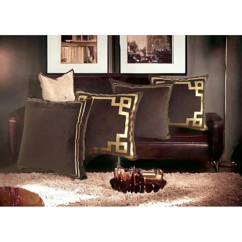 LÜX DEKORAFİT DERİ & KADİFE 45X45 KIRLENT KILIFI LÜX DEKORAFİT DERİ & KADİFE 45X45 KIRLENT KILIFI